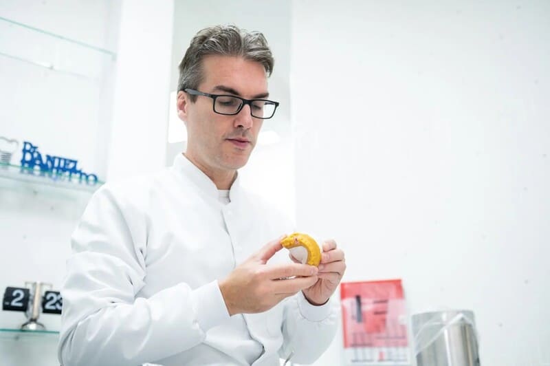  Dr. Daniel Bonetto, especialista em Implantodontia na Dental Vitta.